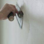 عامل بلاستر في راس الخيمة