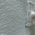 عامل بلاستر في الفجيرة